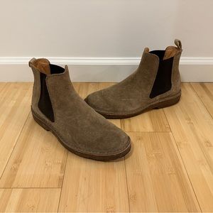 Astorflex tan Chelsea boots - Men’s size 41 (8-9US) - Like new!